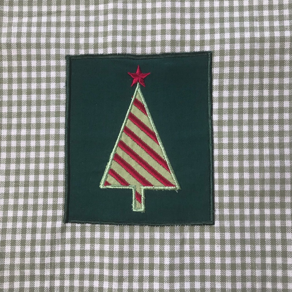 NEW Christmas Tree Appliquéd Cotton Tea Towel Decorative Useful Kitchen Gift